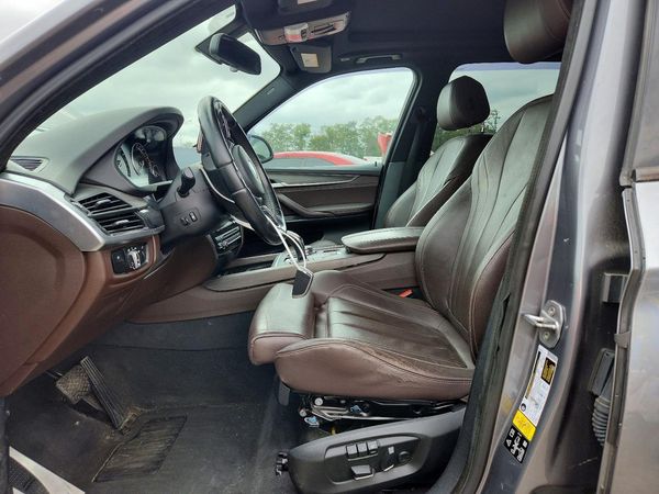 2016 BMW X5 xDrive35i — DENT