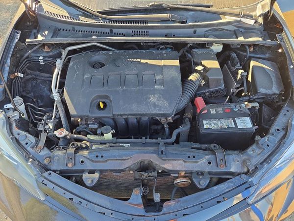 2018 TOYOTA COROLLA L/LE/SE/XLE/XSE — Engine bay