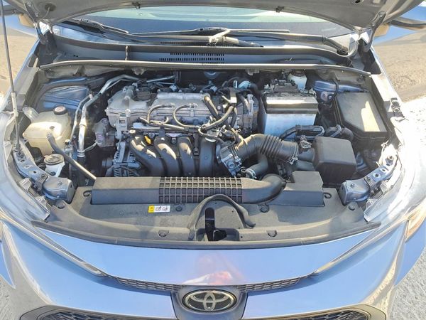 2021 TOYOTA COROLLA LE — Engine bay