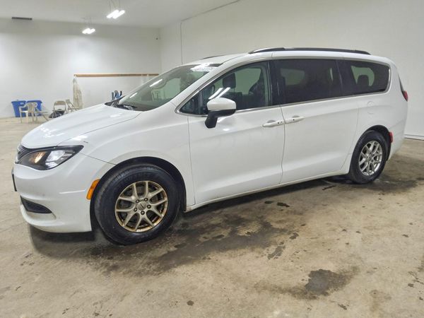 2021 CHRYSLER VOYAGER — DSFA — Front 3/4
