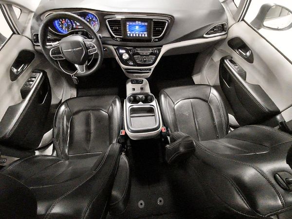 2021 CHRYSLER VOYAGER LXI — CKPT