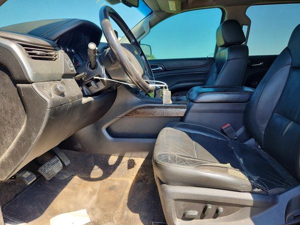 2019 CHEVROLET SUBURBAN LT — DENT