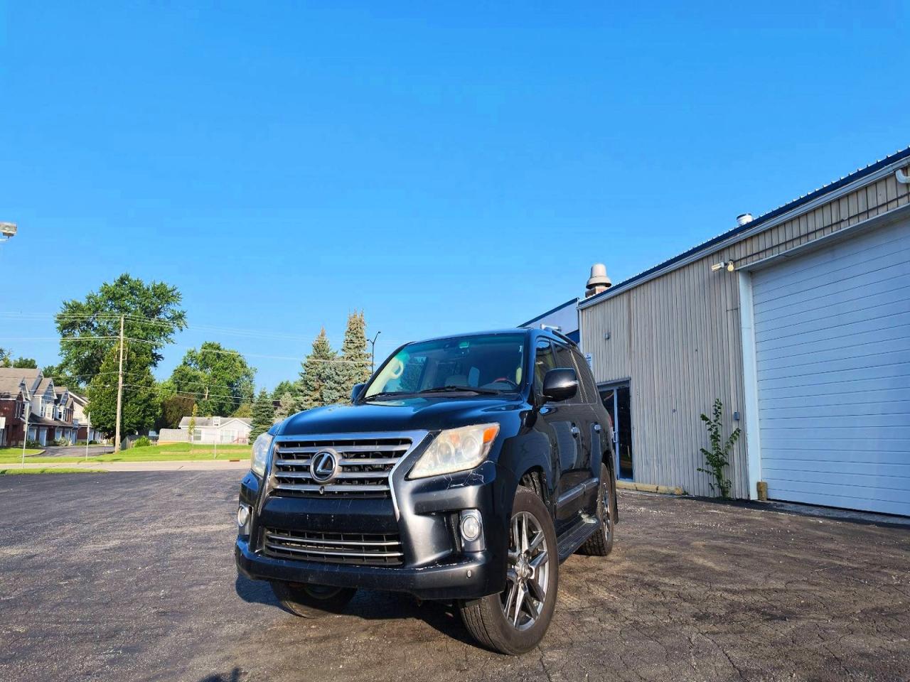 2013 LEXUS LX 570