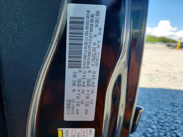 2016 JEEP WRANGLER UNLIMITED — VINS