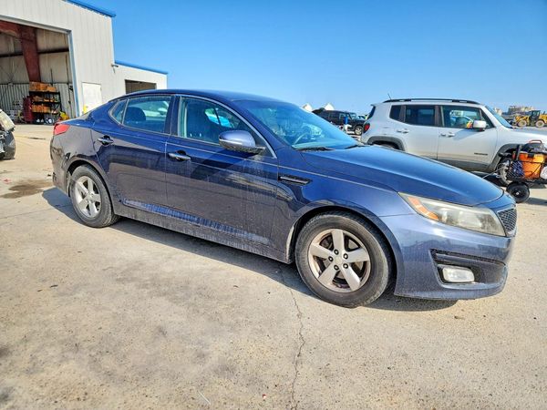 2015 KIA OPTIMA GL(Middle-low grade) — Passenger 3/4