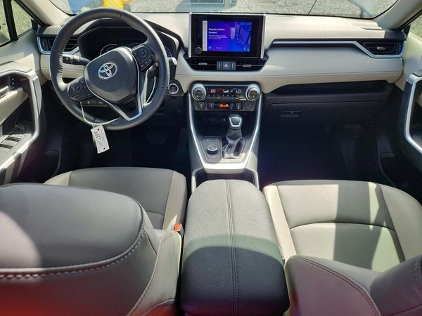 2024 TOYOTA RAV4 XLE Premium — CKPT