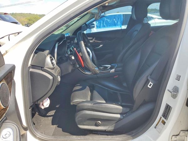 2016 MERCEDES-BENZ C-CLASS C300-4M — DENT