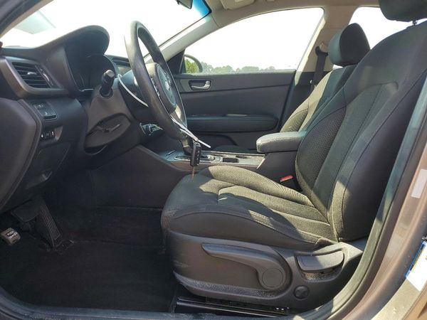 2018 KIA OPTIMA LX — DENT