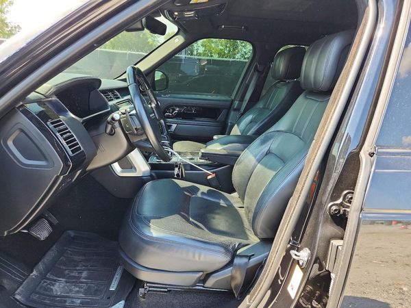 2019 LAND ROVER RANGE ROVER HSE — DENT