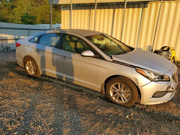 2016 HYUNDAI SONATA — Passenger 3/4
