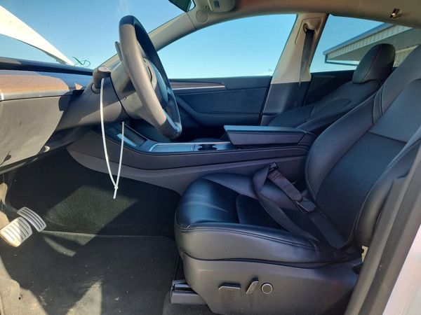 2025 TESLA MODEL Y — DENT
