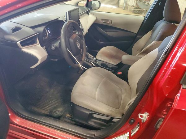 2020 TOYOTA COROLLA LE — DENT