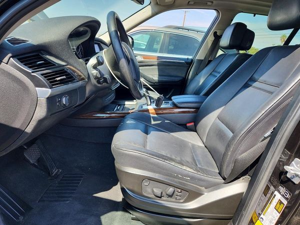 2013 BMW X5 xDrive35i — DENT