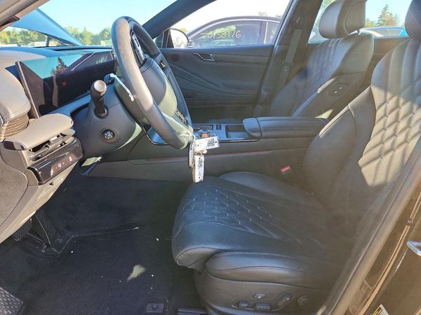 2026 GENESIS G80 3.5T Prestige Black — DENT