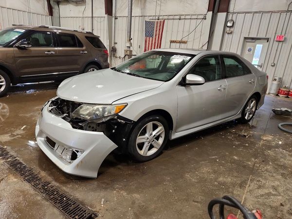 2013 TOYOTA CAMRY — DSFA — Front 3/4