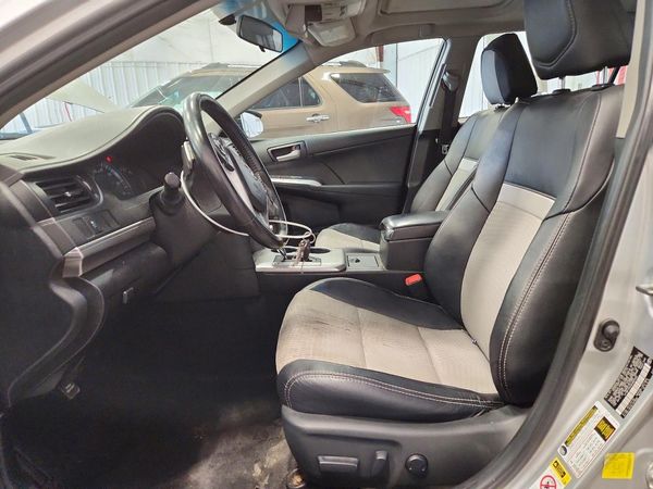 2013 TOYOTA CAMRY — DENT