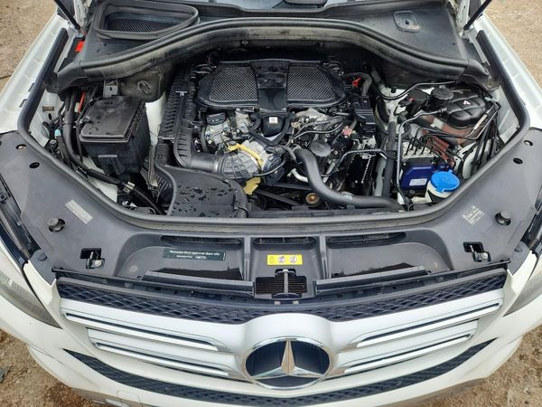 2016 MERCEDES-BENZ GLE GLE350 — Engine bay