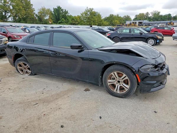 2019 DODGE CHARGER SXT — Passenger 3/4