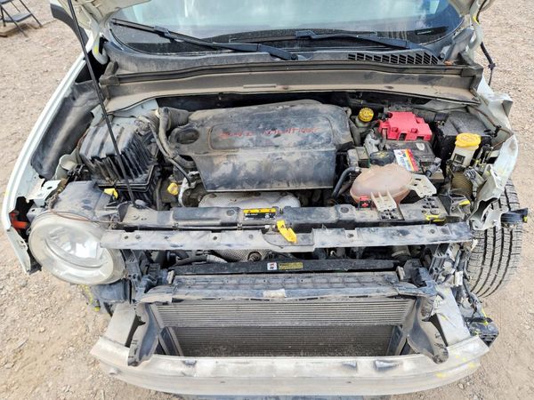 2018 JEEP RENEGADE — Engine bay