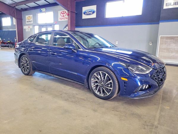 2020 HYUNDAI SONATA Limited — Passenger 3/4