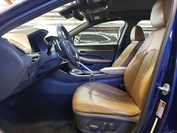 2020 HYUNDAI SONATA Limited — DENT