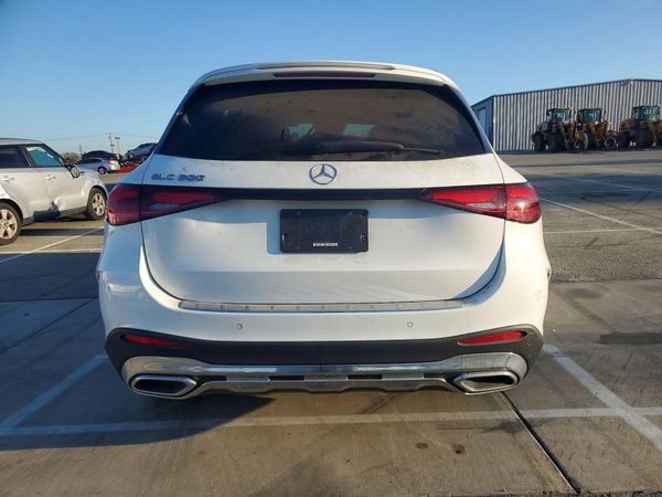2024 MERCEDES-BENZ GLC-CLASS GLC300 — DIRR