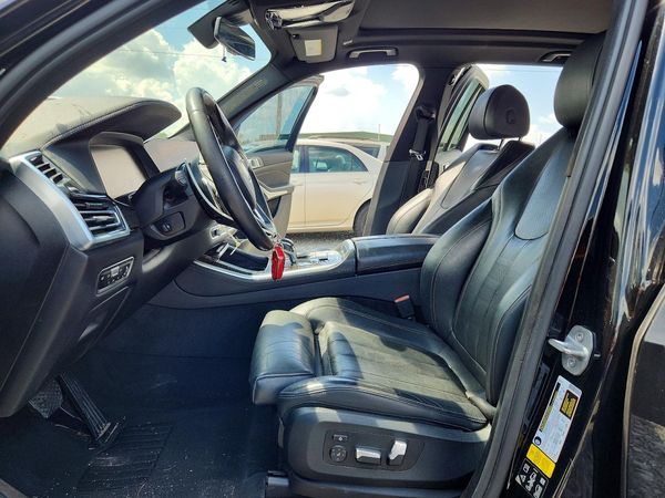 2020 BMW X5 xDrive40i — DENT