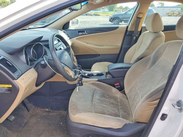 2012 HYUNDAI SONATA Middle-low level — DENT