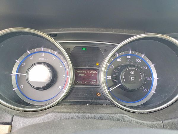 2012 HYUNDAI SONATA Middle-low level — ODOM