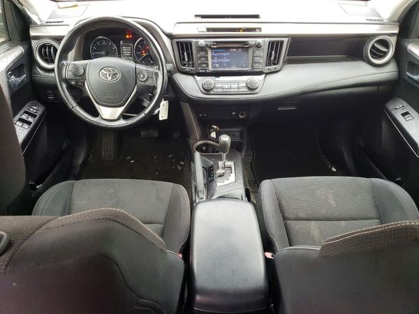 2016 TOYOTA RAV4 XLE (M Grade) — CKPT