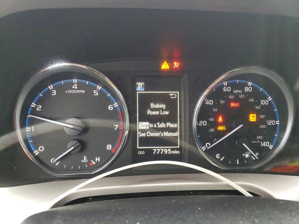 2016 TOYOTA RAV4 XLE (M Grade) — ODOM