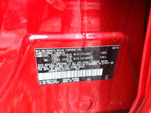2016 TOYOTA RAV4 XLE (M Grade) — VINS