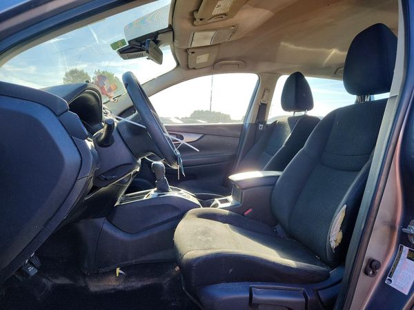 2020 NISSAN ROGUE — DENT