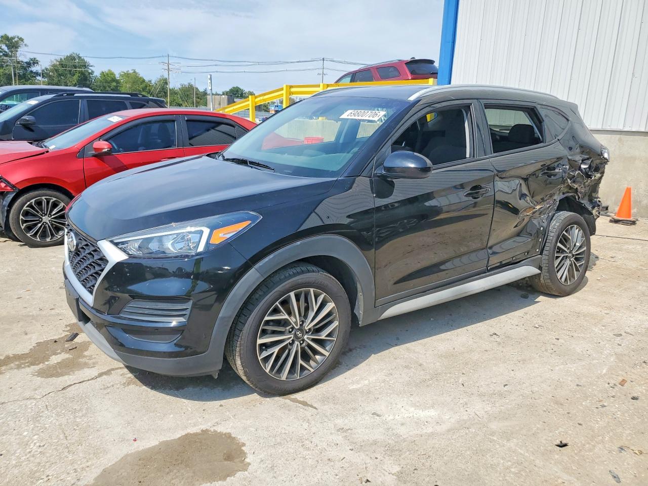 2021 HYUNDAI TUCSON — Front 3/4