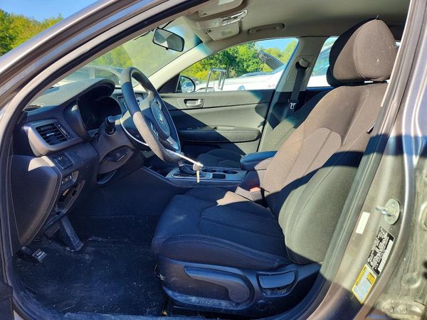 2017 KIA OPTIMA — DENT