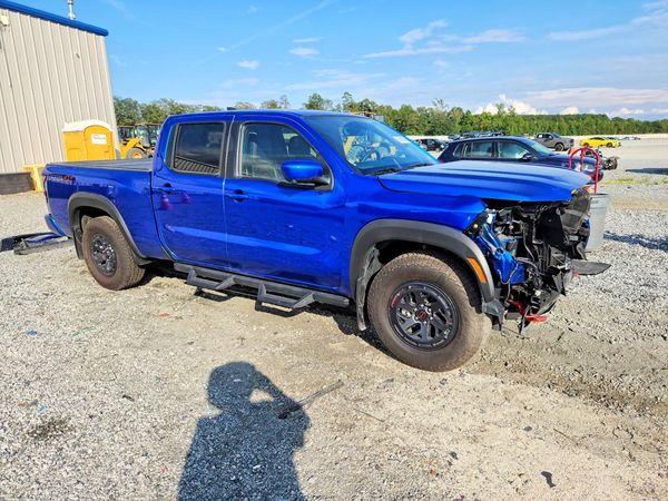2026 NISSAN FRONTIER — Passenger 3/4