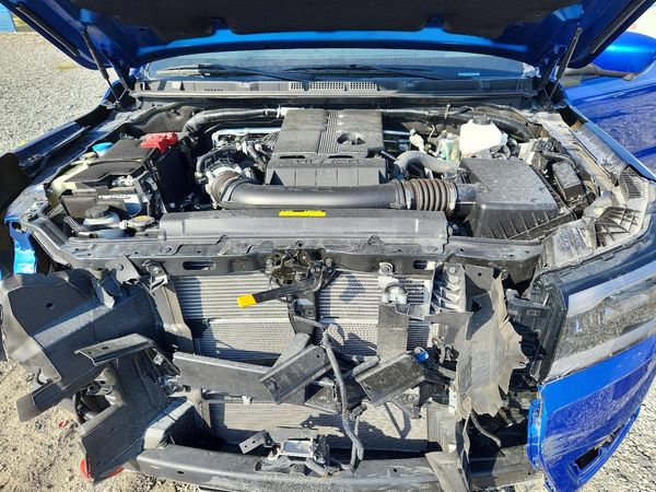 2026 NISSAN FRONTIER — Engine bay