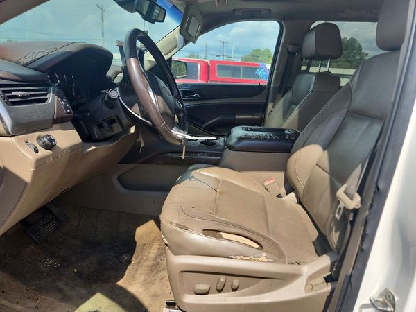 2016 CHEVROLET SUBURBAN LT — DENT