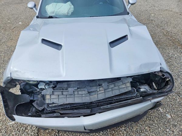 2021 DODGE CHALLENGER SXT — Engine bay