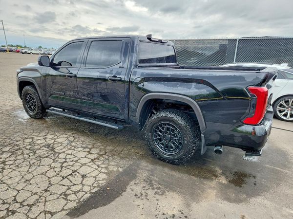 2026 TOYOTA TUNDRA SR5 — DSRA