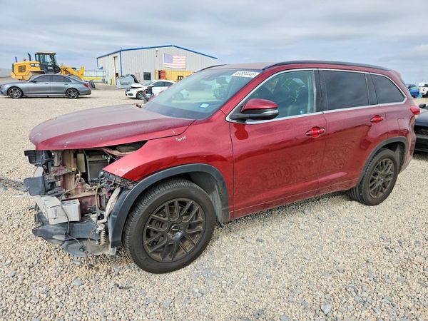 2018 TOYOTA HIGHLANDER — DSFA — Front 3/4