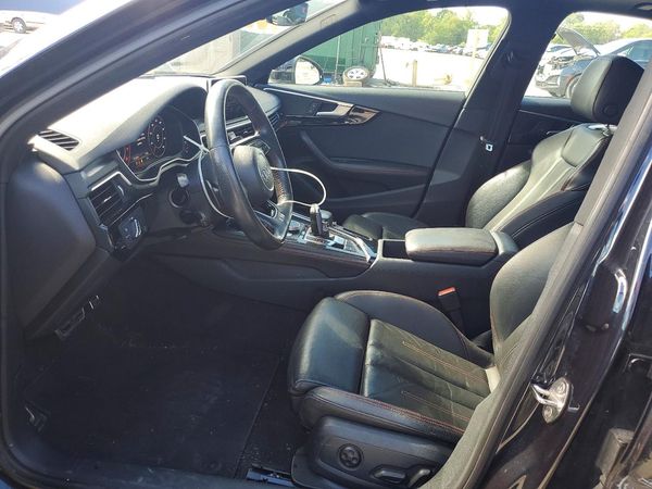 2018 AUDI A4 — DENT