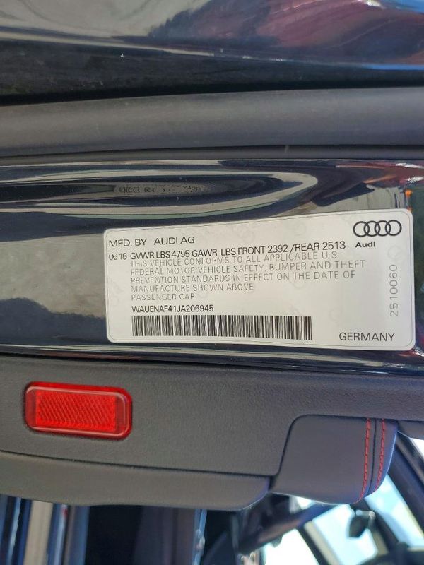 2018 AUDI A4 — VINS