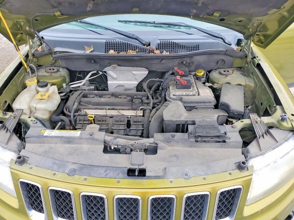 2012 JEEP COMPASS Latitude — Engine bay
