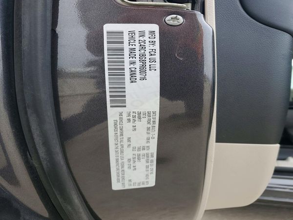 2023 CHRYSLER PACIFICA — VINS