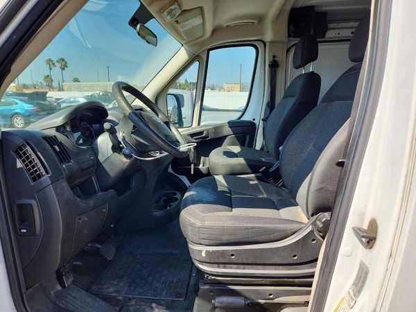 2016 RAM PROMASTER 1500 — DENT