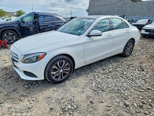 2015 MERCEDES-BENZ C — DSFA — Front 3/4