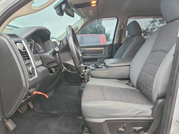 2016 RAM 1500 SLT — DENT