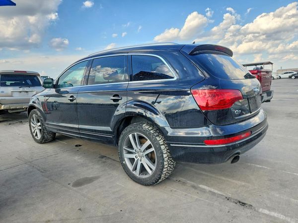 2013 AUDI Q7 Premium Plus — DSRA