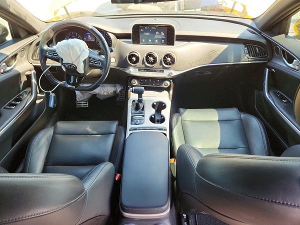 2018 KIA STINGER — CKPT